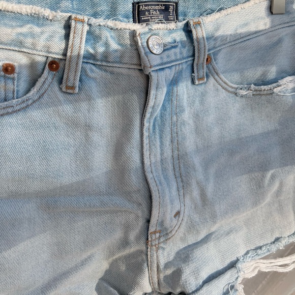 Abercrombie Denim Shorts - Picture 3 of 4